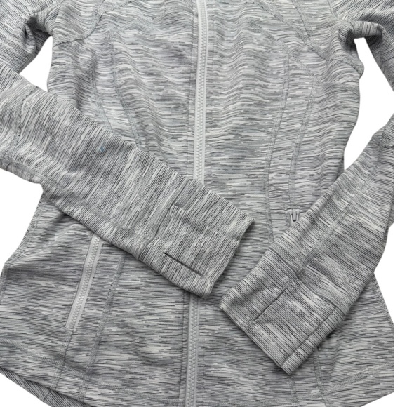 Lululemon Define Jacket - Picture 3 of 14